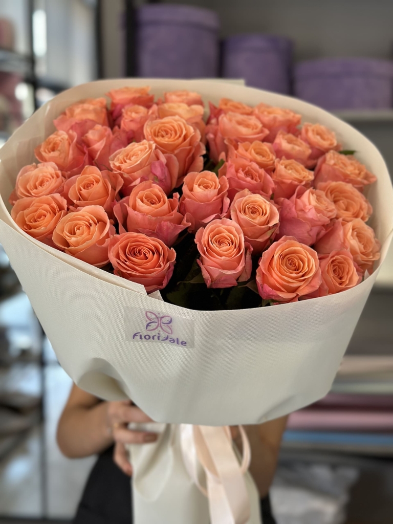 Букет роз Фокс: расскажи о своих чувствах buket-roz-foks:-rasskazhi-o-svoih-chuvstvah